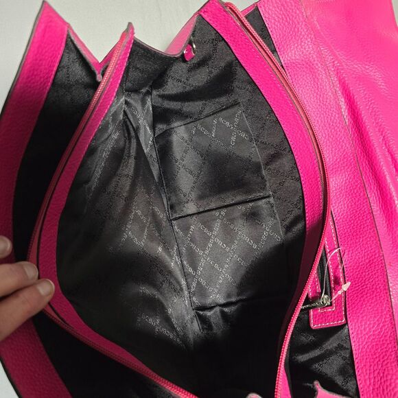 BCBGMAXAZRIA Large Magenta Pink Faux Leather Hand Bag - Picture 7 of 12